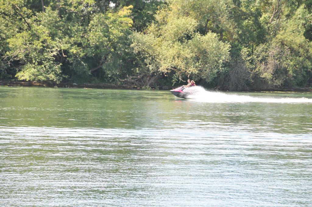 فندق Reyrieuxفي  O2 Saone المظهر الخارجي الصورة
